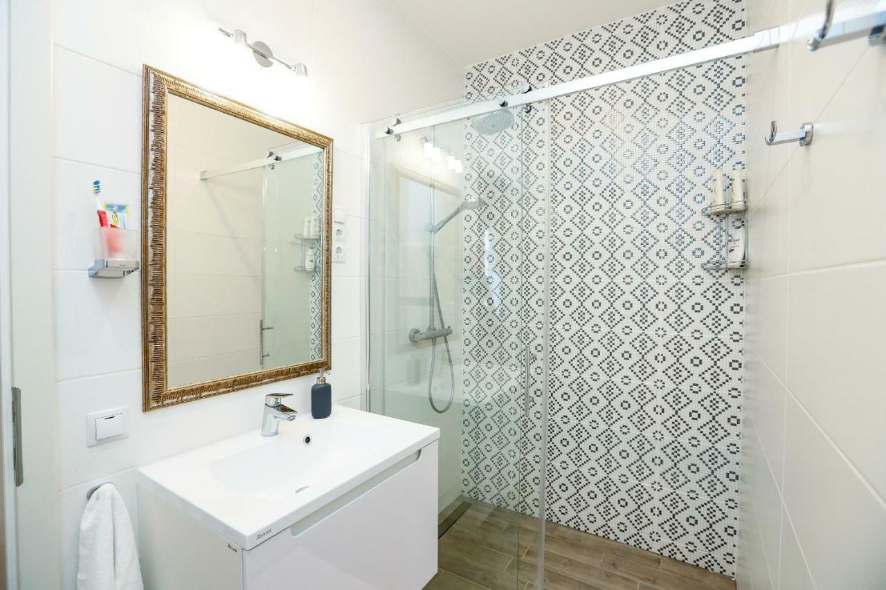 D8 Design Apartment & Studio Еґер Екстер'єр фото
